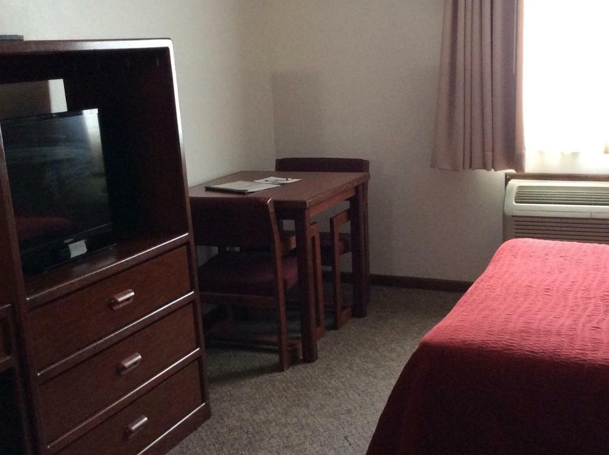 Sports Club Motel Wayne Zewnętrze zdjęcie
